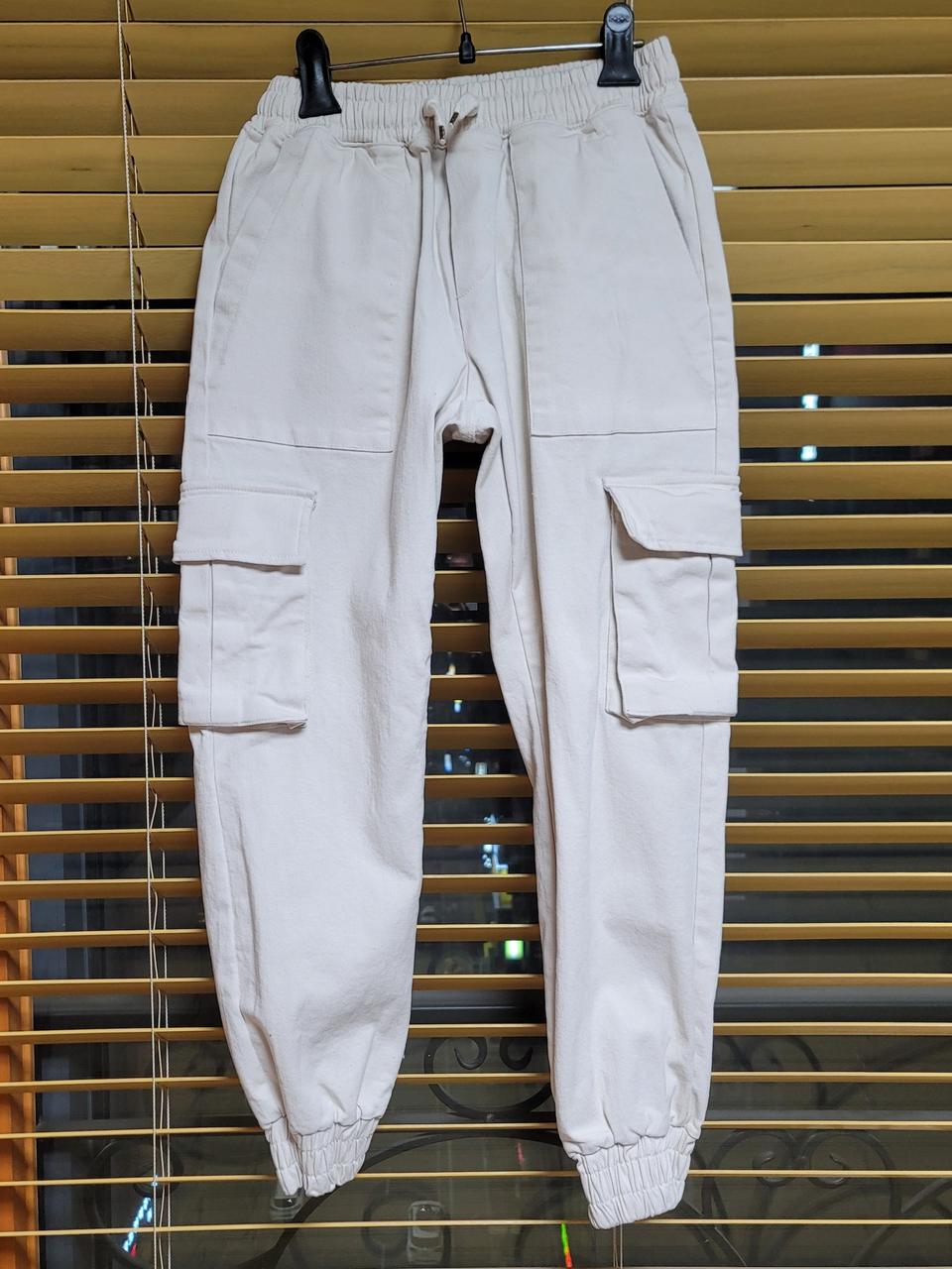 앳더모먼트 조거팬츠 자수로고 M사이즈