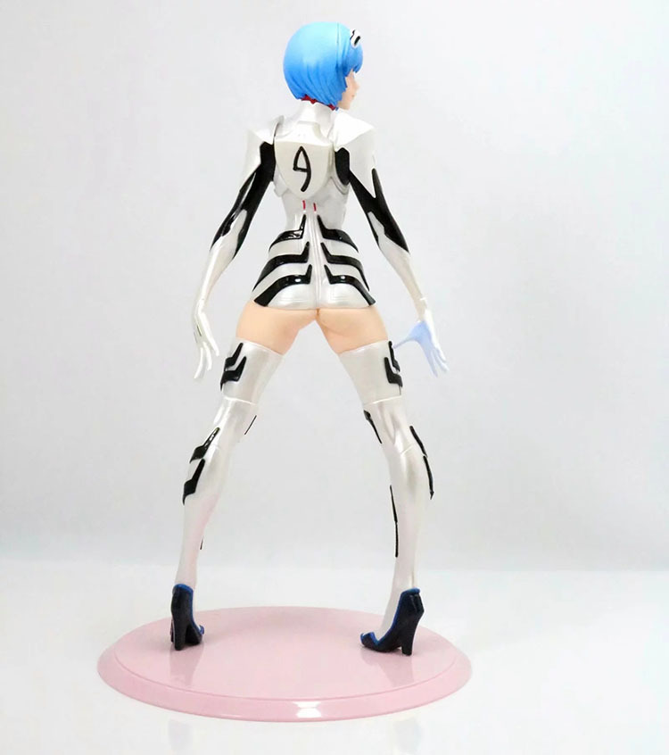 에반게리온 레이 피규어