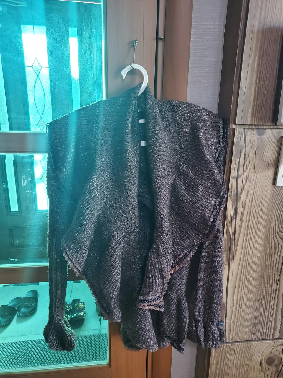 가격내림-망또식니트재킷