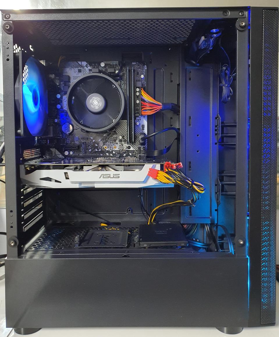 라이젠 3600 램16G GTX1060 6G SSD240G HDD1T 데