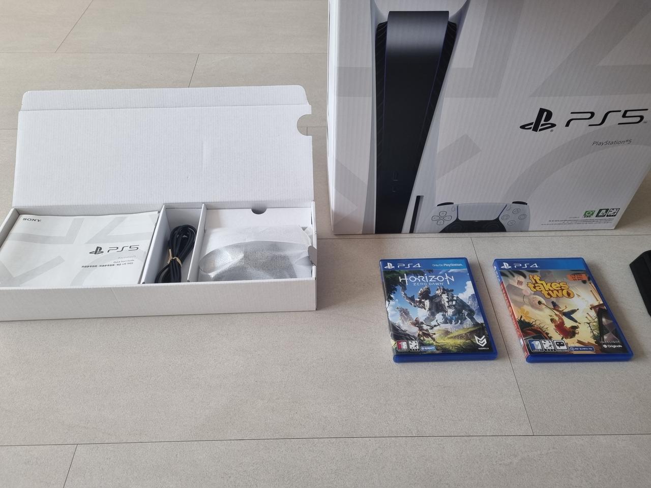 PS5 디스크버전 플스5 디스크 충전쿨러거치대 잇테이크투 호라이즌제로던