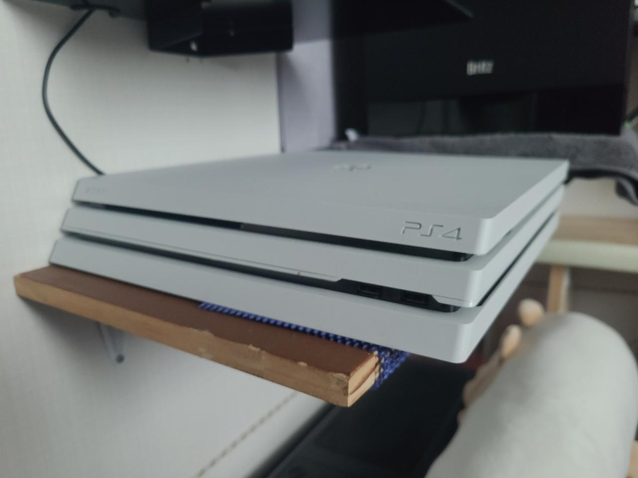 플레이스테이션4프로1테라 풀박스