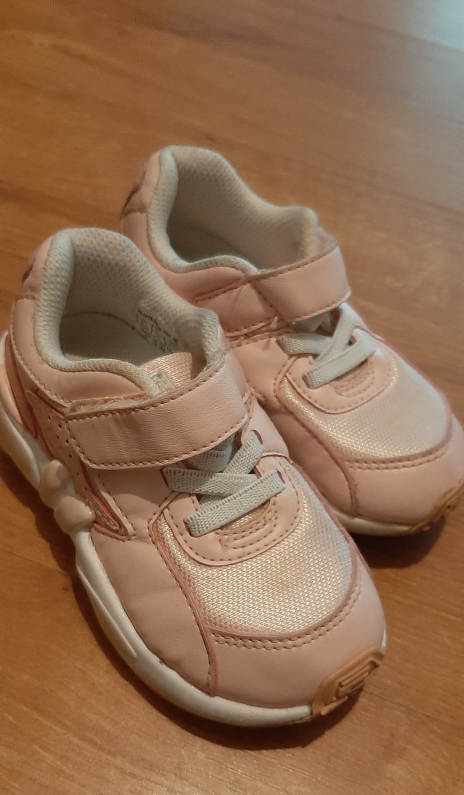 휠라 유아신발(딸기우유색)160cm