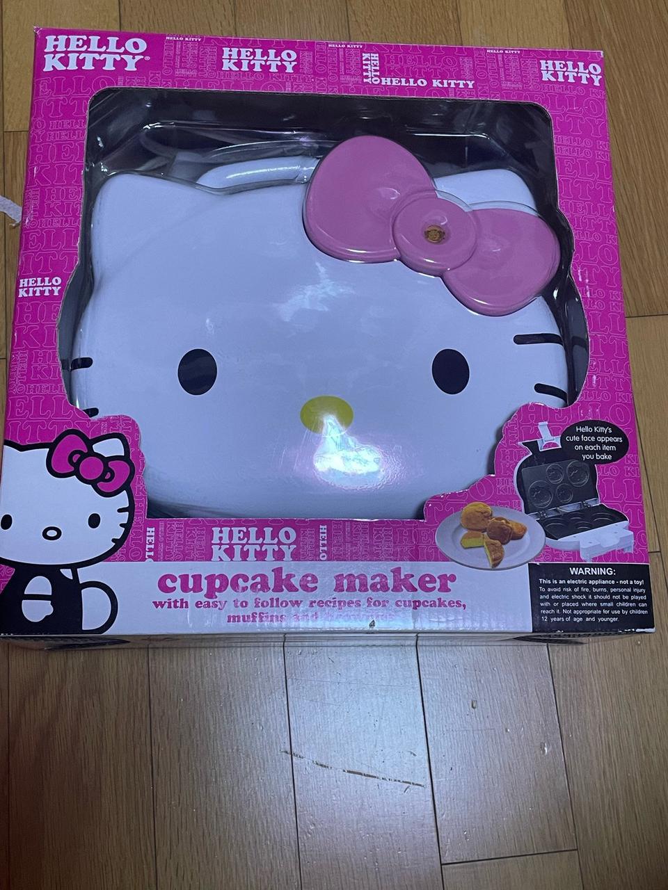 헬로키티 컵케이크 매이커