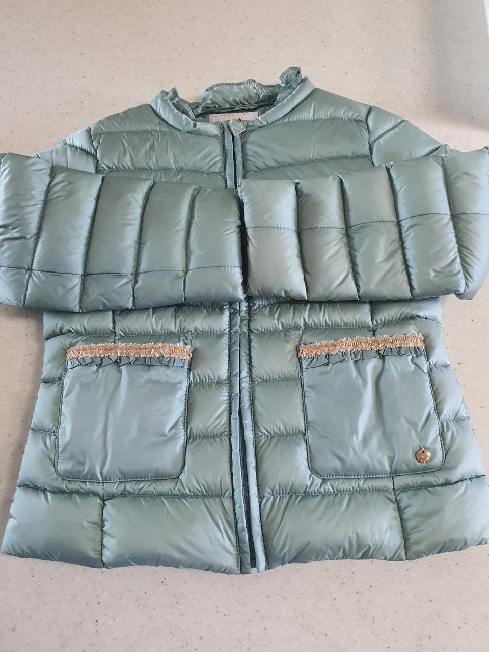 모다까리나경량점퍼(120)