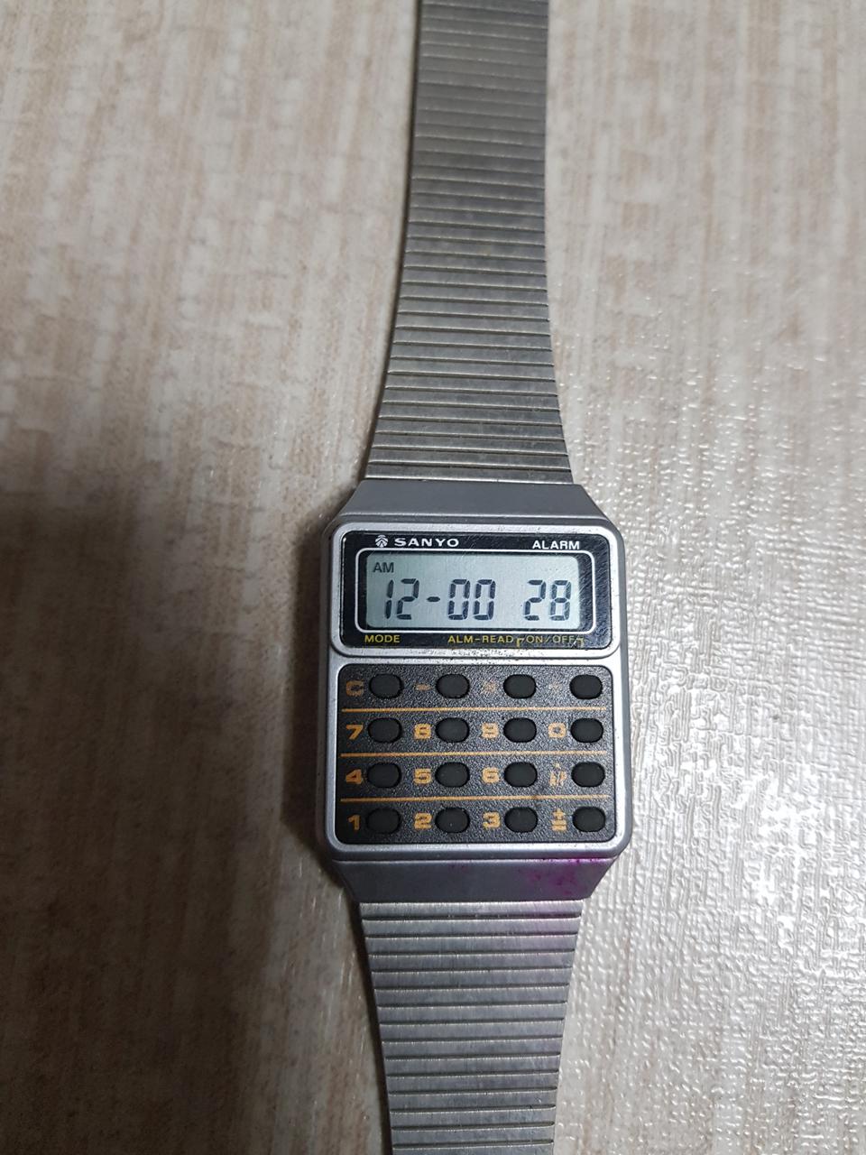 빈티지 구형 손목시계 일괄입니다