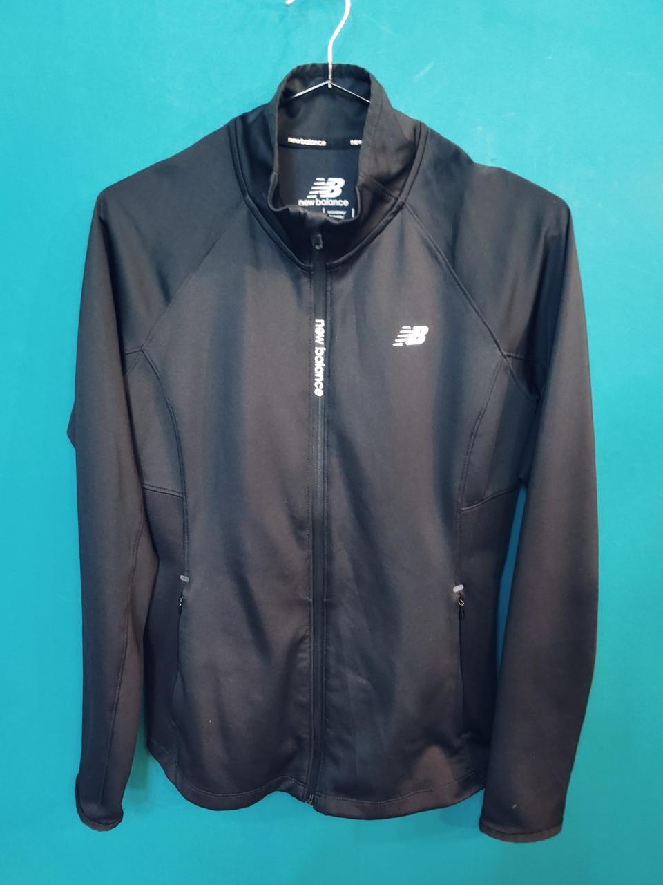 뉴발란스 트레이닝 집업