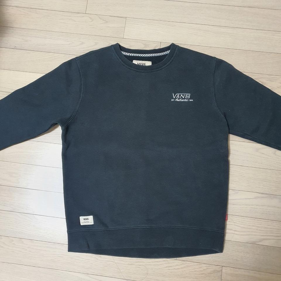 반스 기모 맨투맨