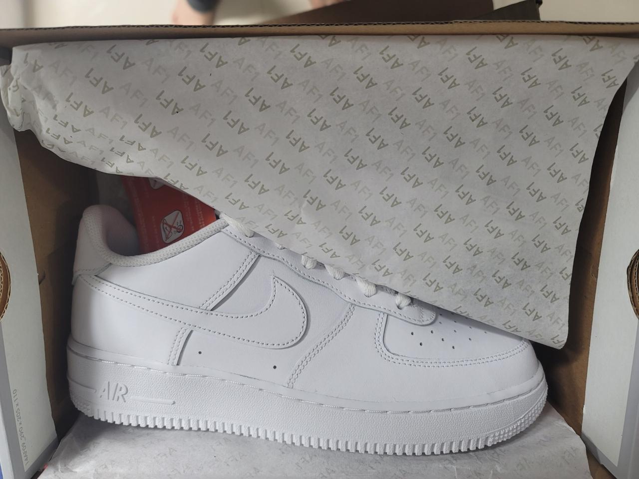 나이키 에어포스1 gs 백포스 사이즈- 245,250 (미시착)