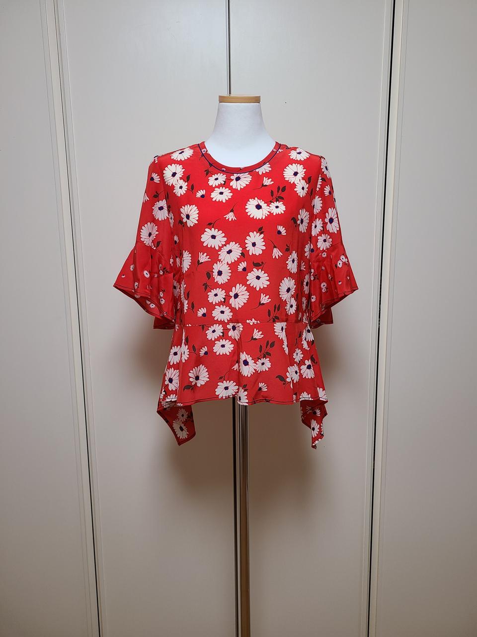 [새상품] 질스튜어트 실크 100% 블라우스 55 정가 429,000원