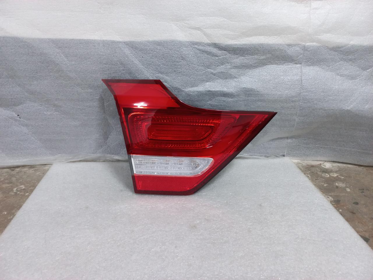 K9 1세대 후기형 운전석 LED 트렁크등