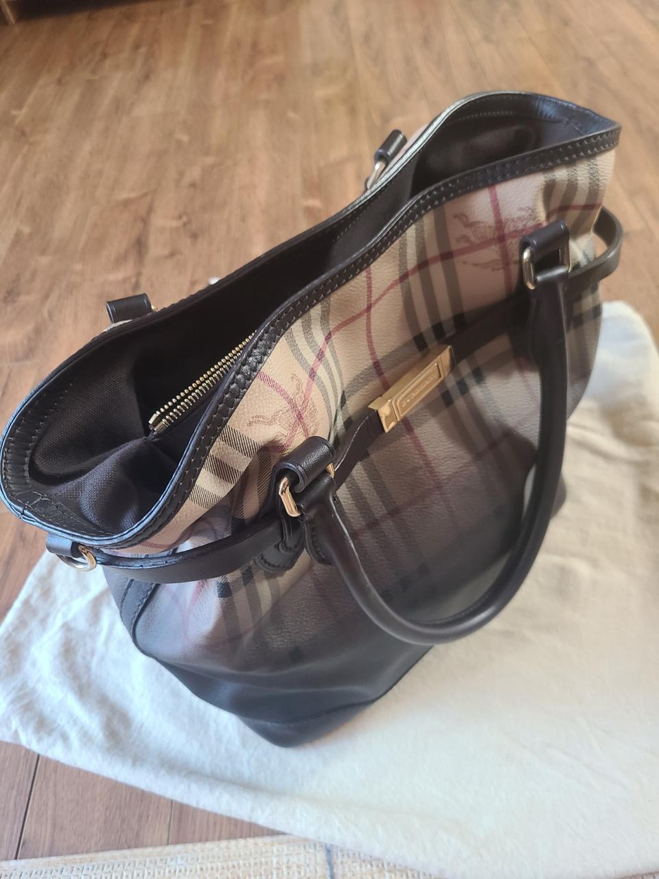 버버리정품가방 라지 숄더크로스