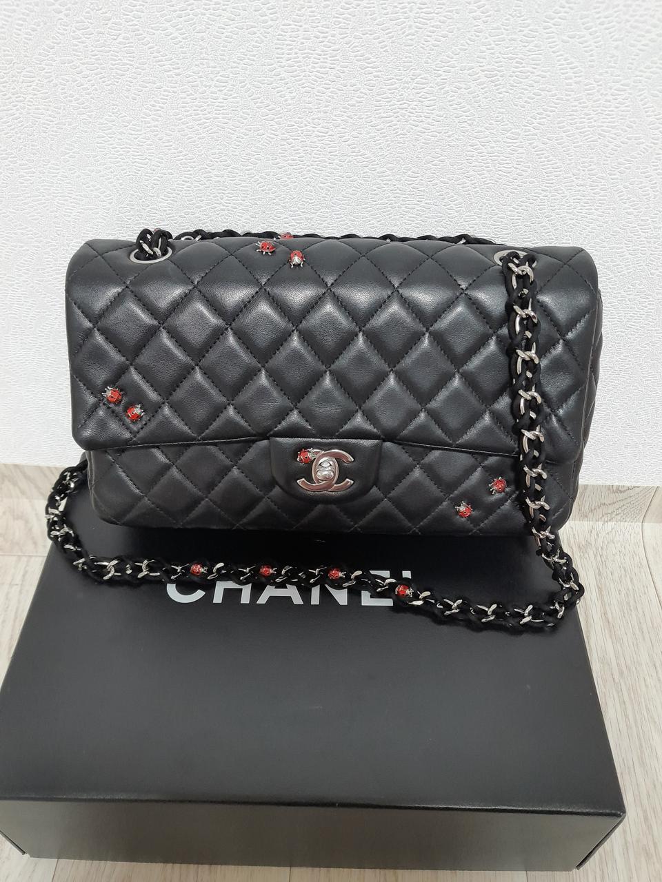 샤넬클래식미듐 무당벌레 한정판*파격세일*