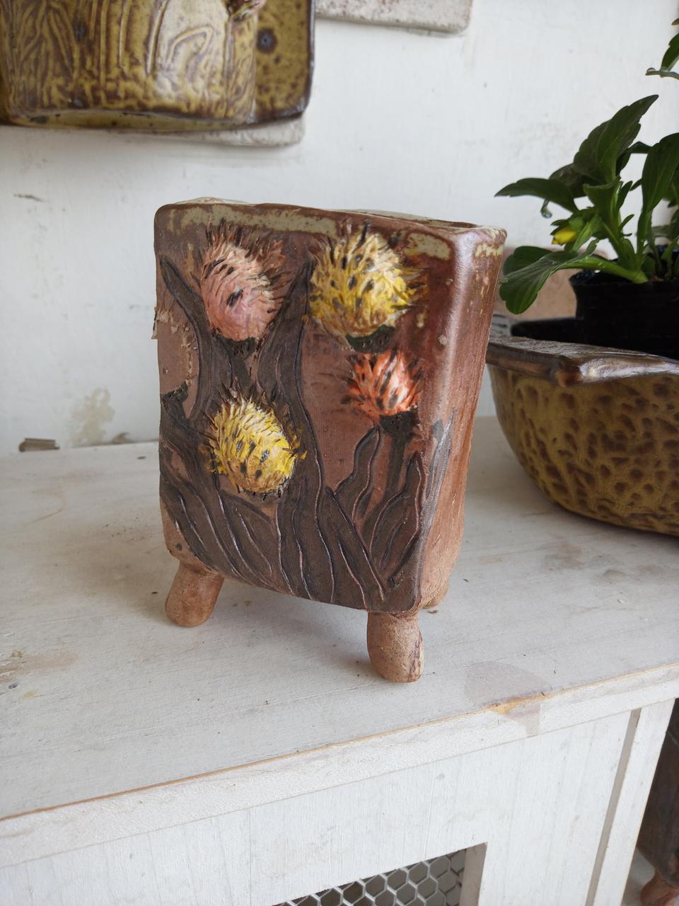 다육화분. 엉겅퀴꽃화분