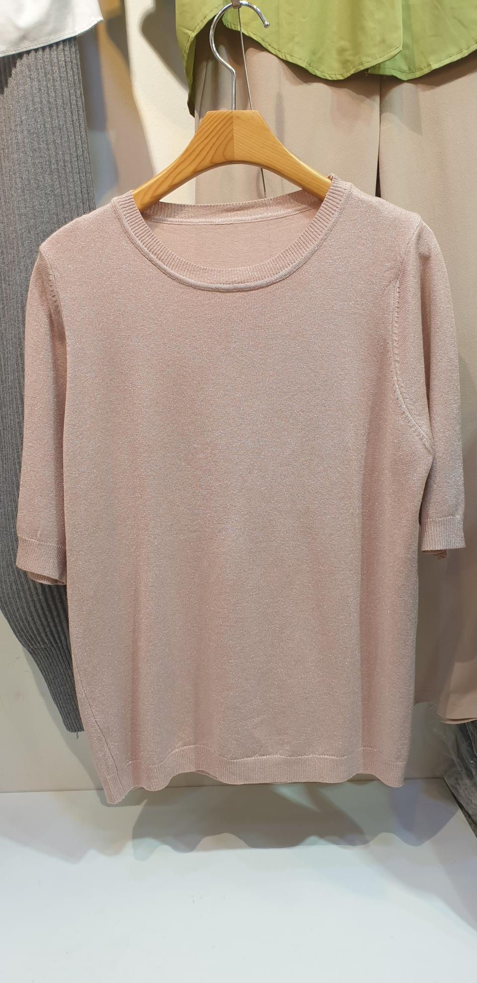 펄 라운드반팔니트