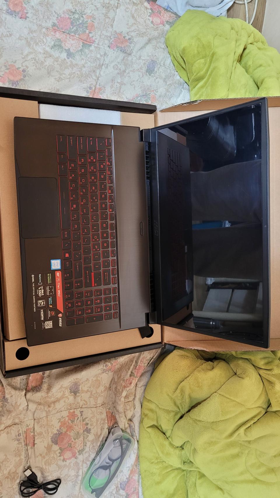 MSI 게이밍 노트북 9세대 I7 9750H 17인치 SSD2.3tb