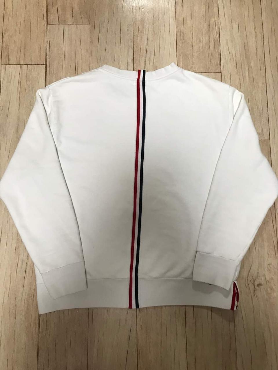 [4] 톰브라운 백삼선 맨투맨