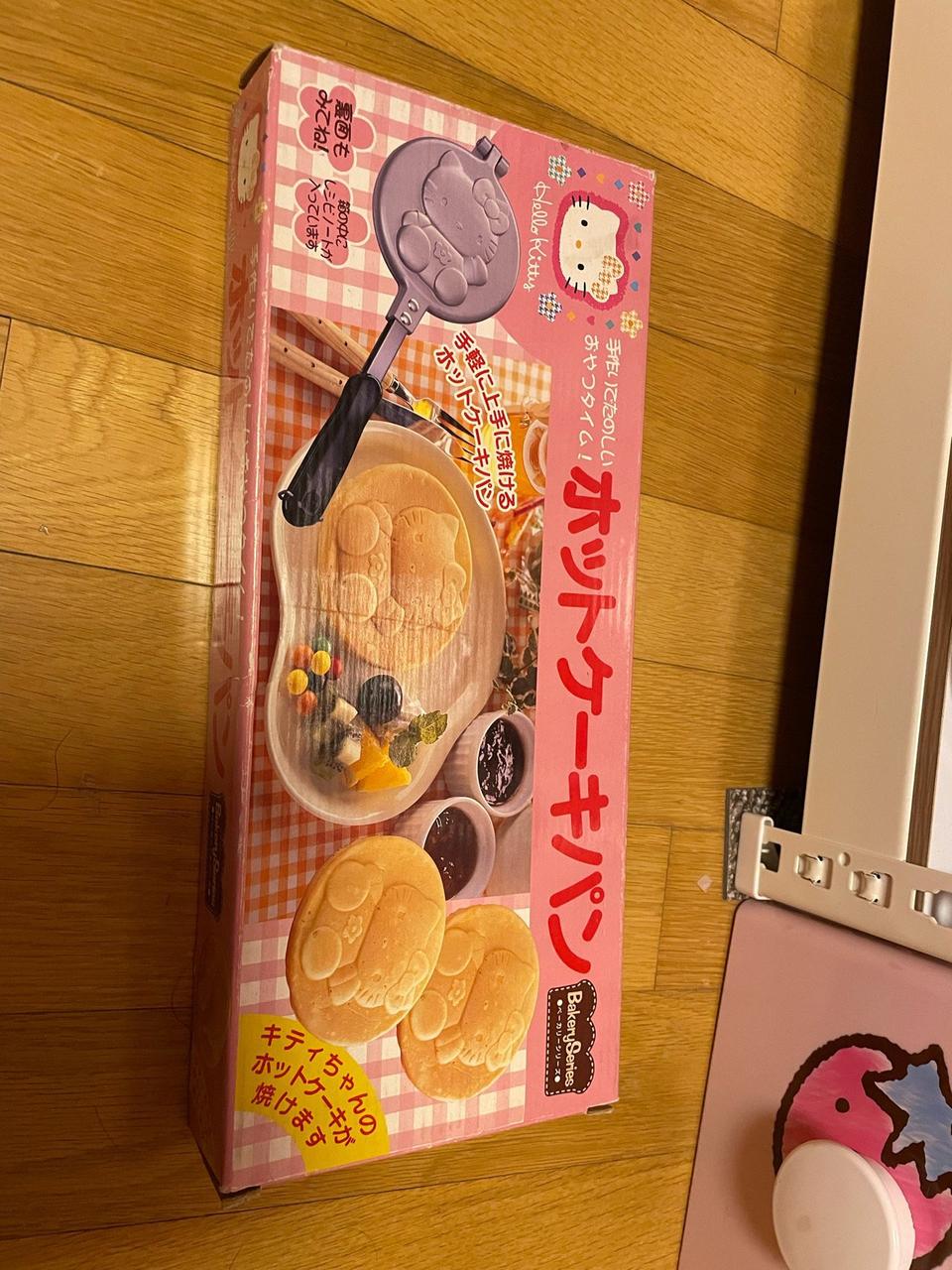 헬로키티 핫케이크 틀 매이커