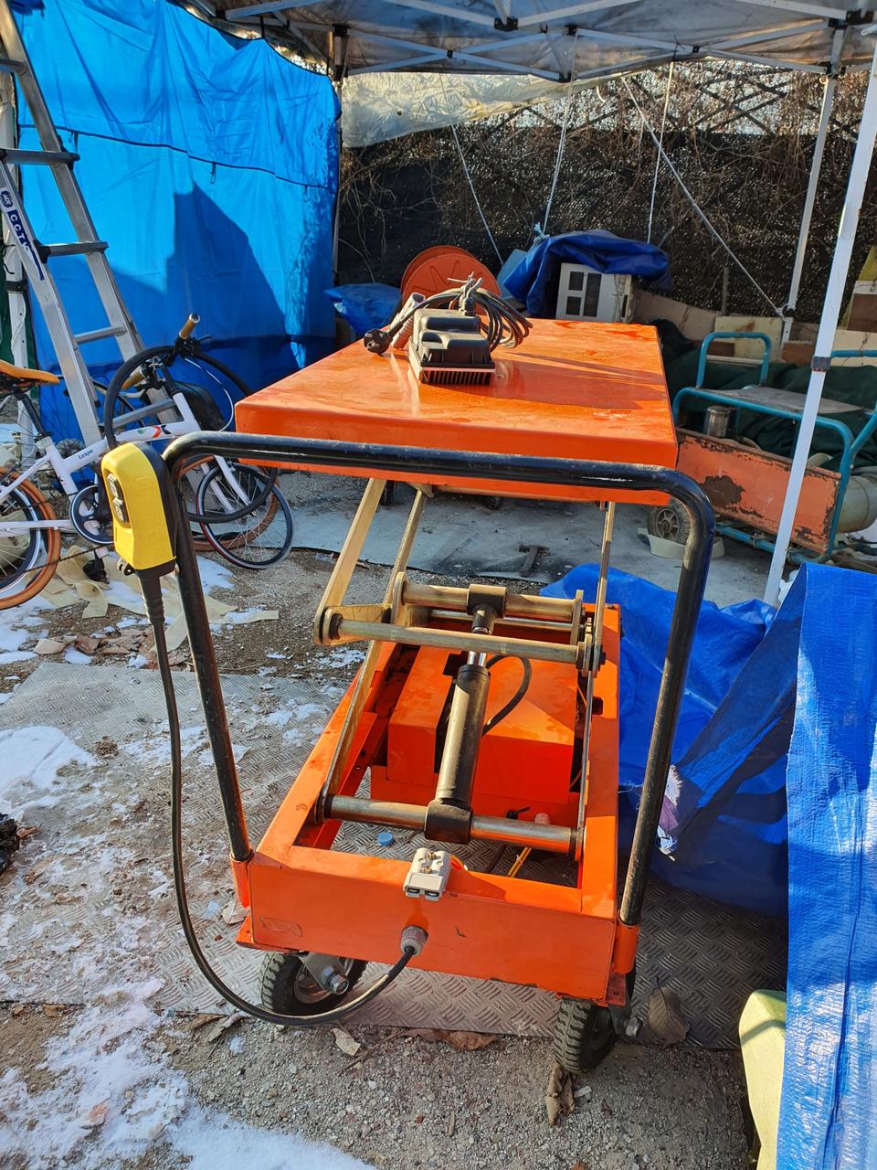 전동테이블리프트