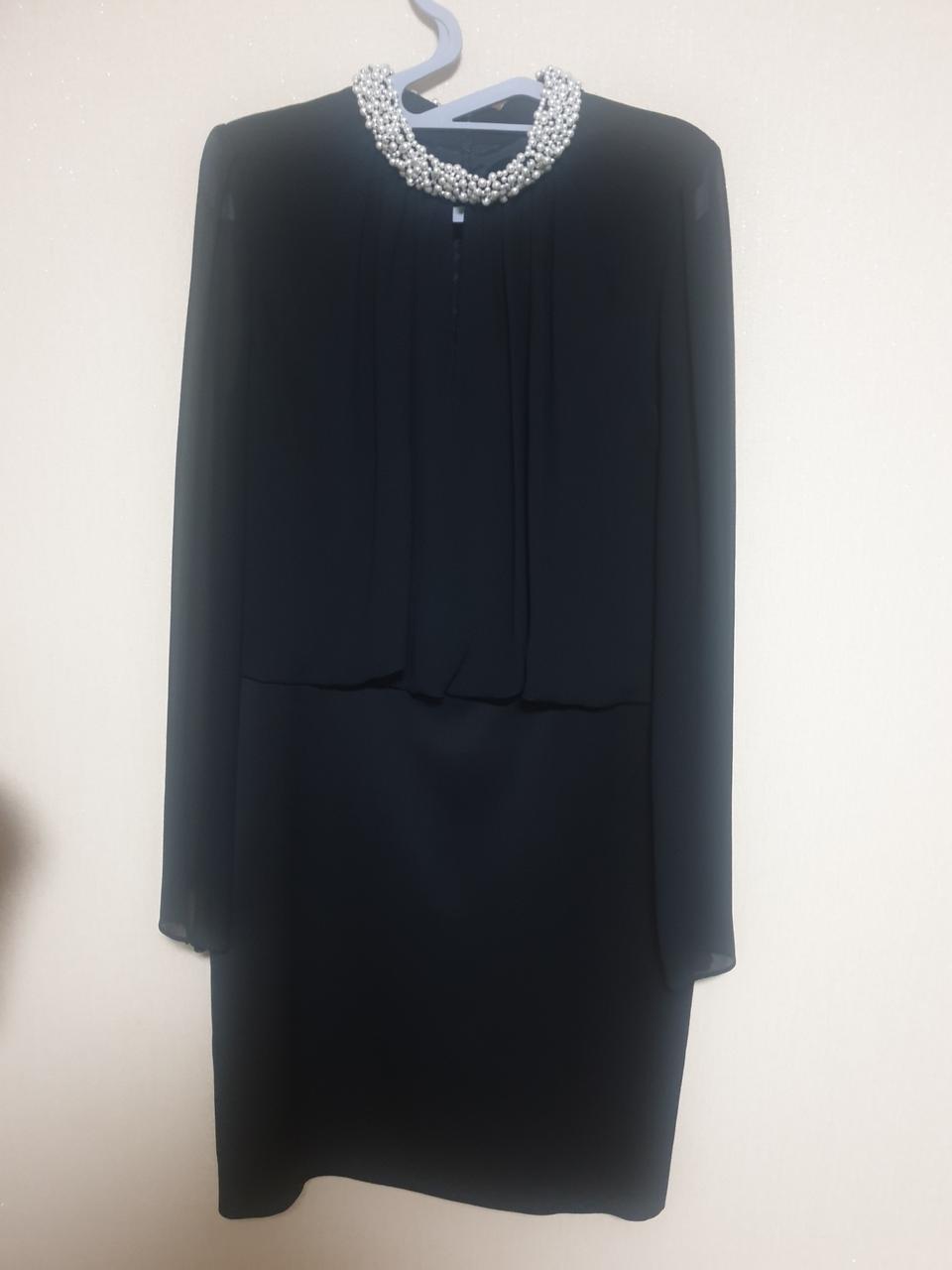 모조에스핀원피스