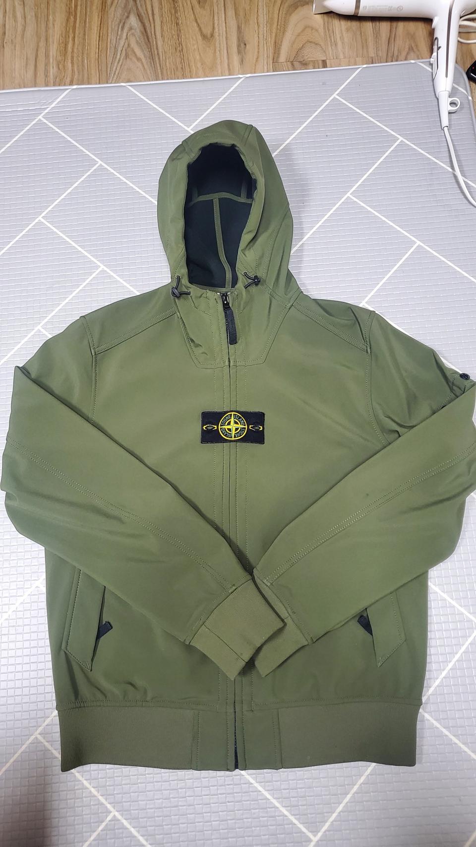 스톤아일랜드 소프트쉘