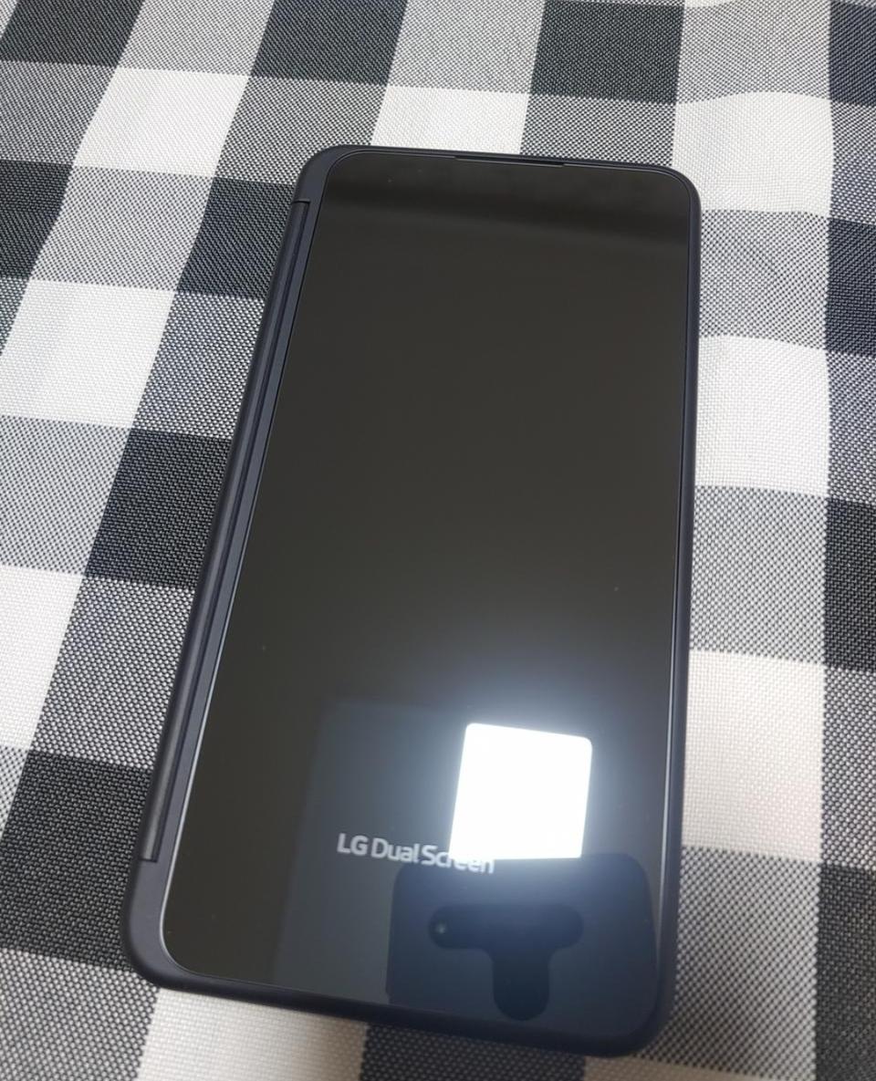 v50s듀얼스크린케이스만팝니다