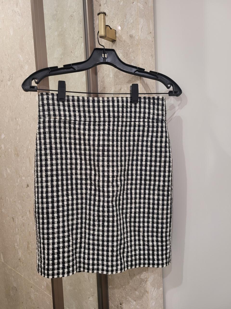 모조에스핀 트위드 스커트 미사용 55 최저가