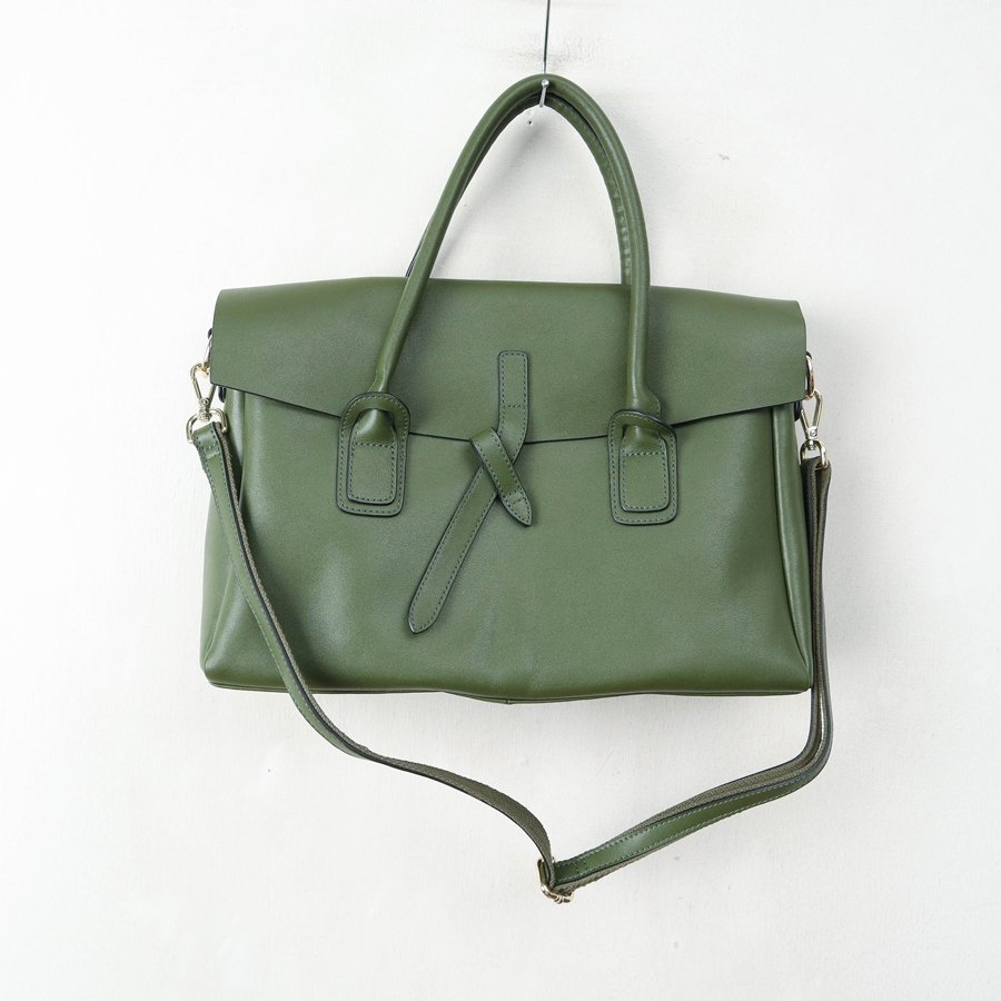 델라스텔라 소가죽 숄더 토트백 | 세컨웨어 델라스텔라 소가죽 숄더 토트백 | 세컨웨어