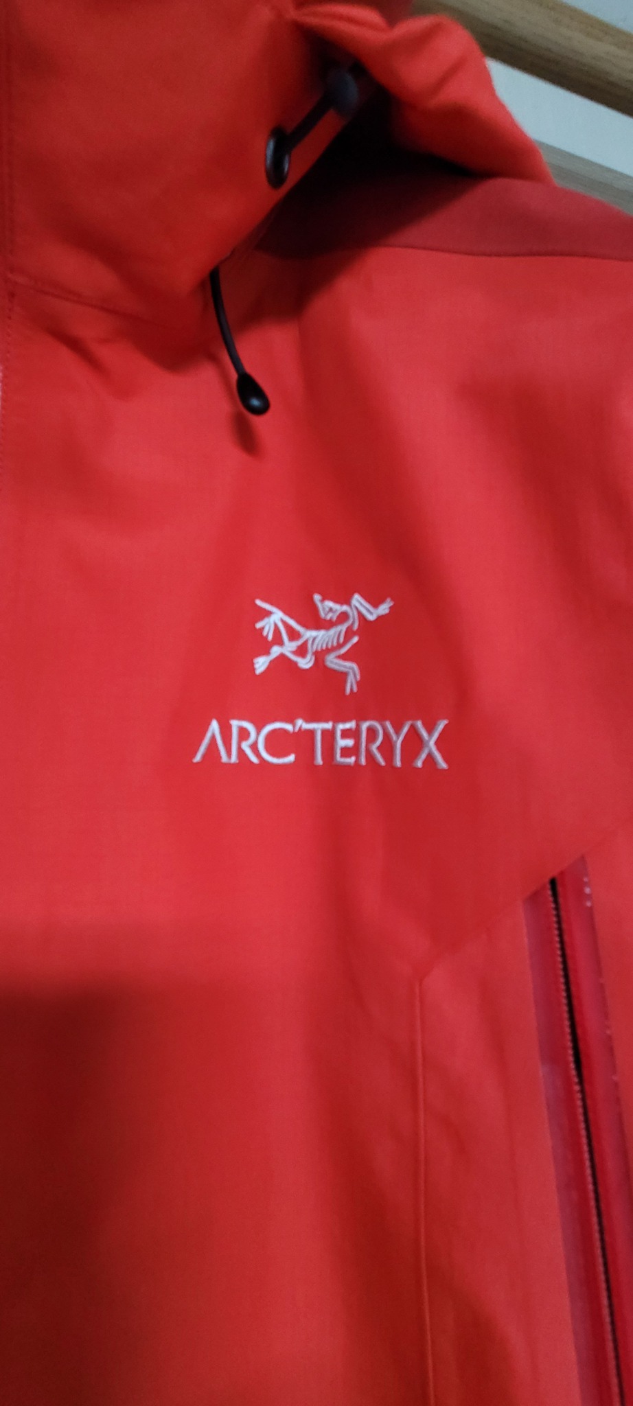 아크테릭스 쎄타 AR