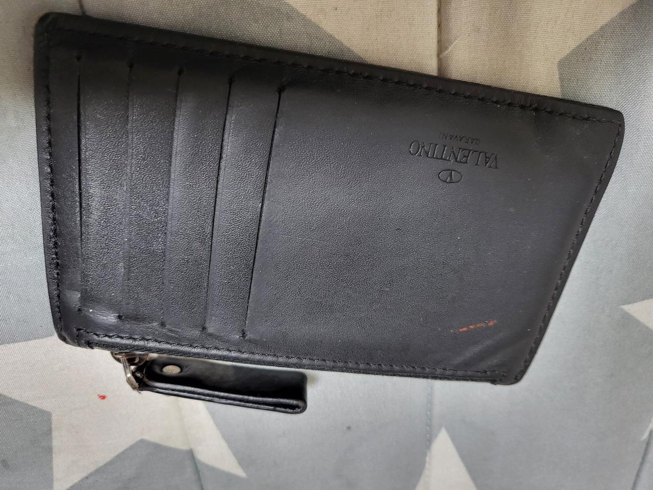 발렌티노 가죽 카드지갑