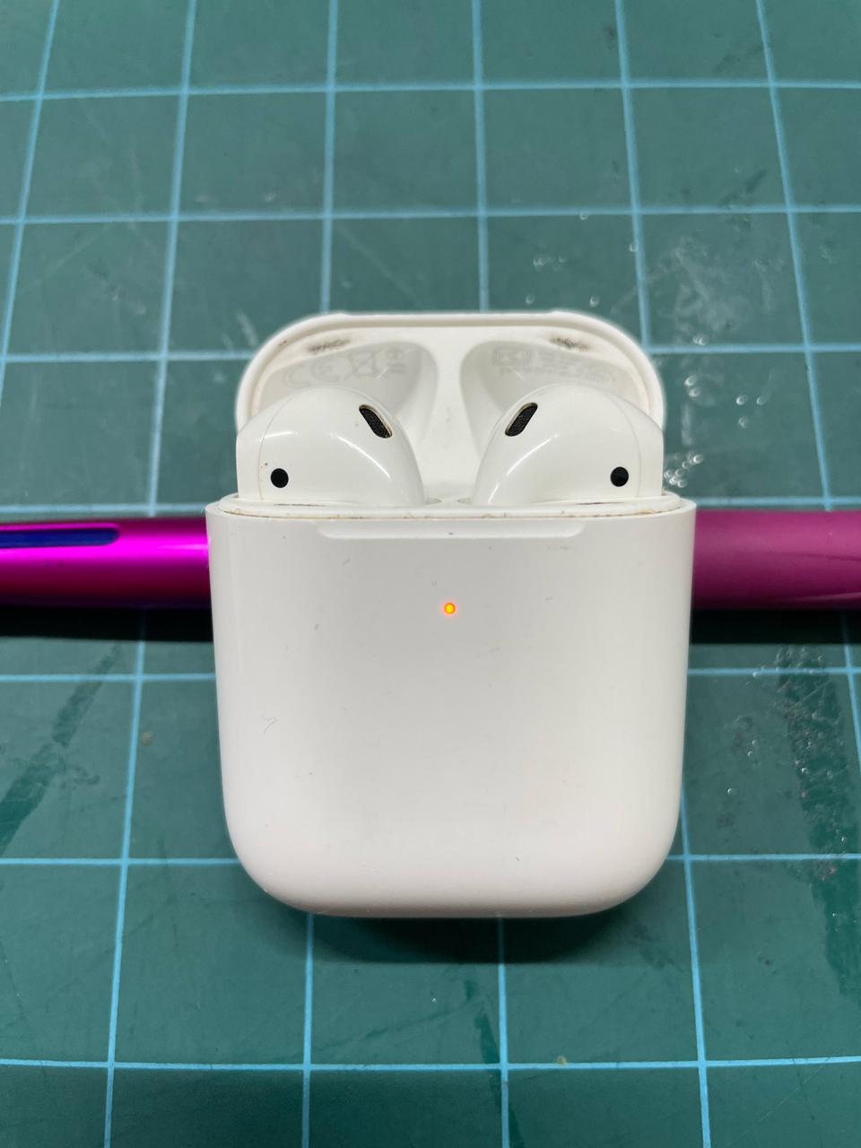 에어팟 2세대 케이스 (무선충전 O)