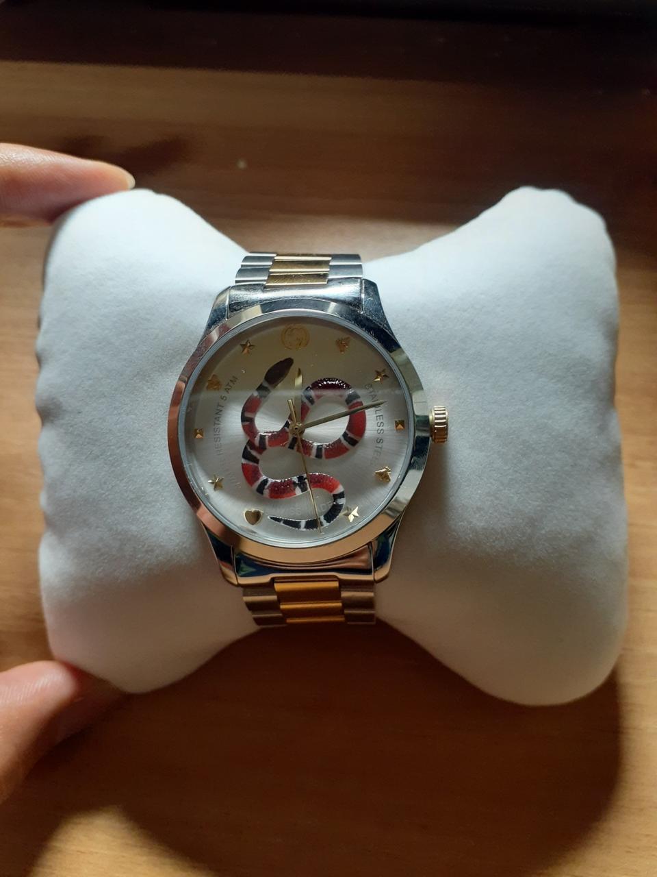 구찌 스네이크 시계