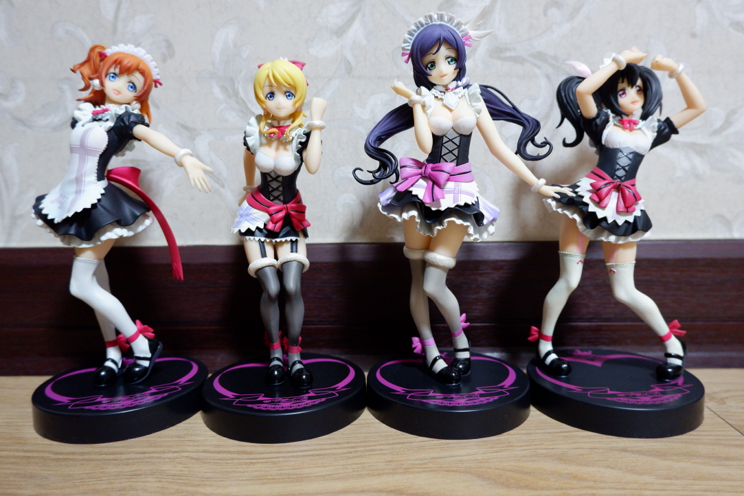 후류 러브라이브 꼬옥 love로 접근중 메이드복 버전 컴플리트 피규어