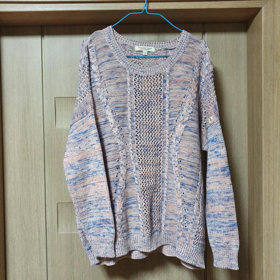 써즈데이아일랜드 여성니트