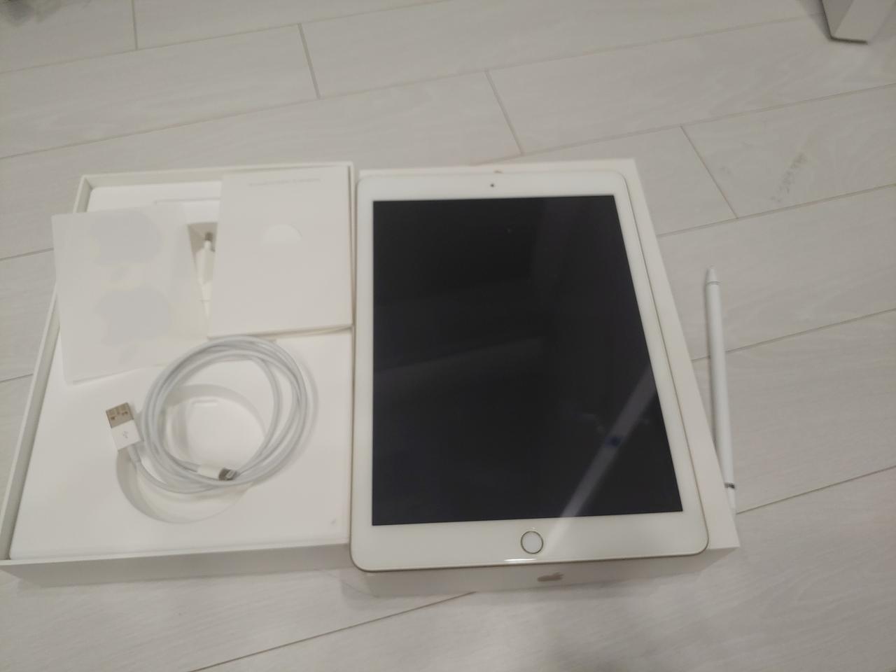 아이패드 5세대 배터리 효율 100% 풀박스+펜슬