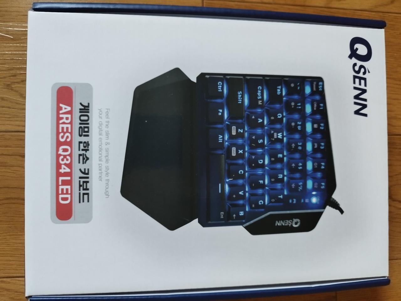 큐센 ares q34 한손 키보드 (적축)