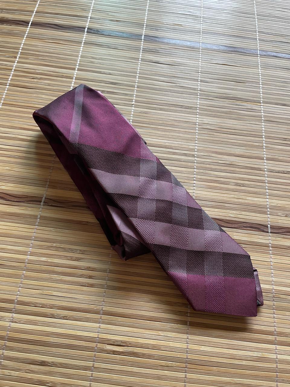 BURBERRY 버버리 넥타이