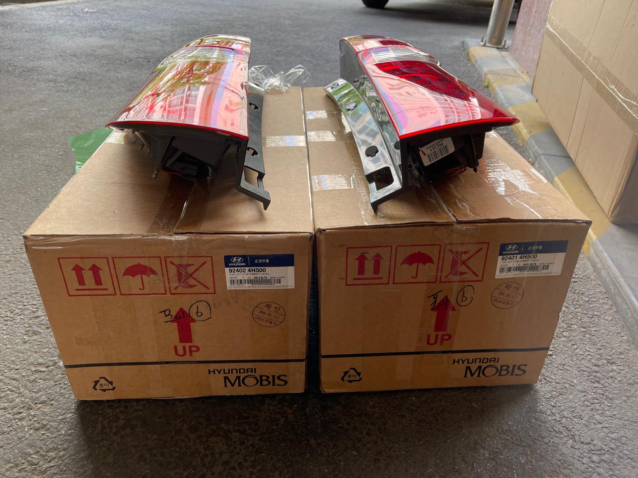 그랜드스타렉스 후미등셋트