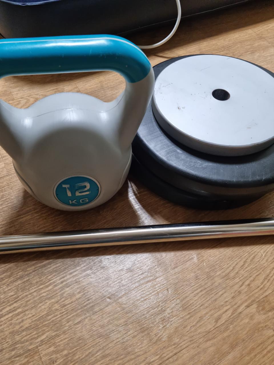 12kg 아령 바디스톤 원형 운동기구 같이판매 합니다