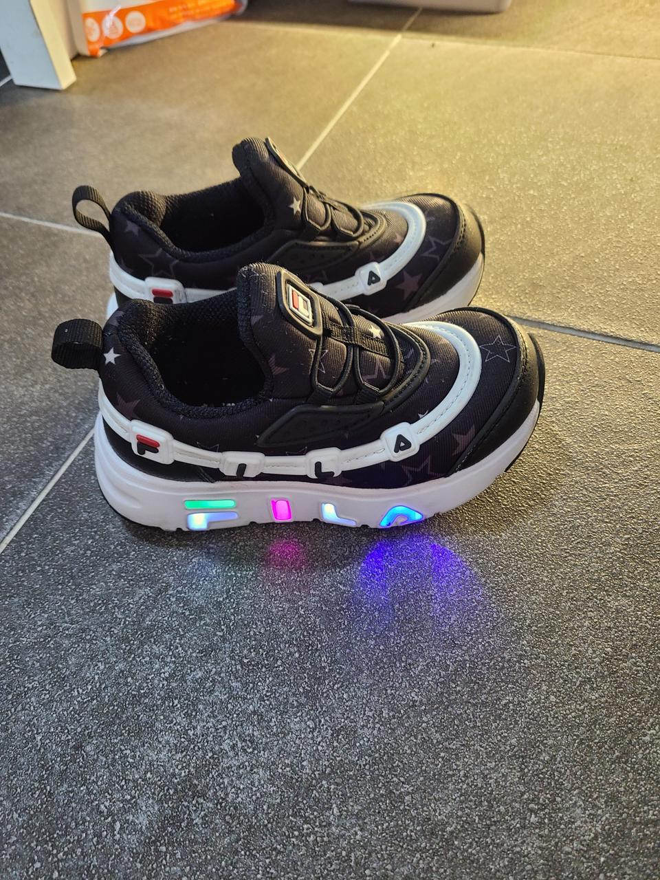 휠라 키즈 운동화 160/ 아기신발