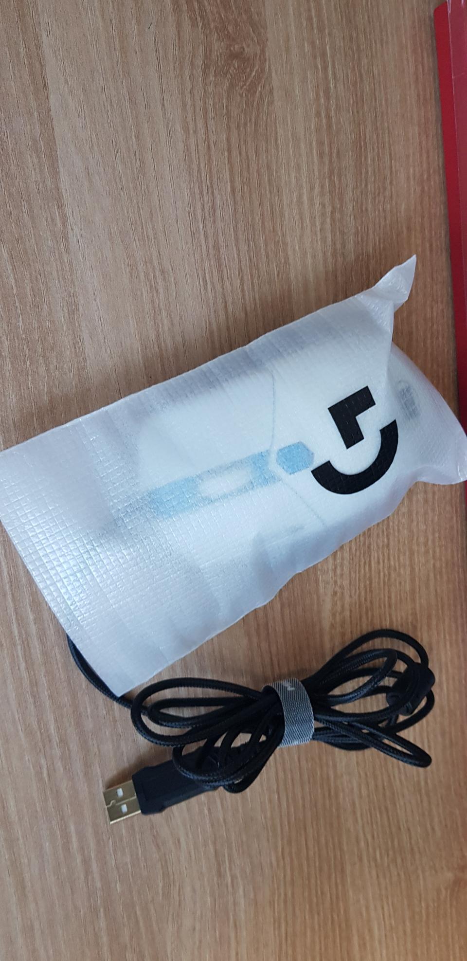 마이크로닉스 MANIC G30 RGB 게이밍마우스