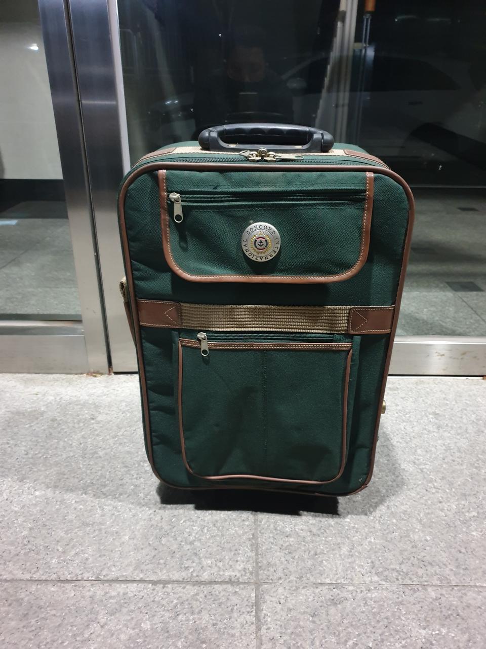 클레식 기내용 캐리어