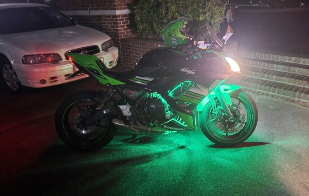 가와사키 닌자650 요번달만이가격에넘깁니다