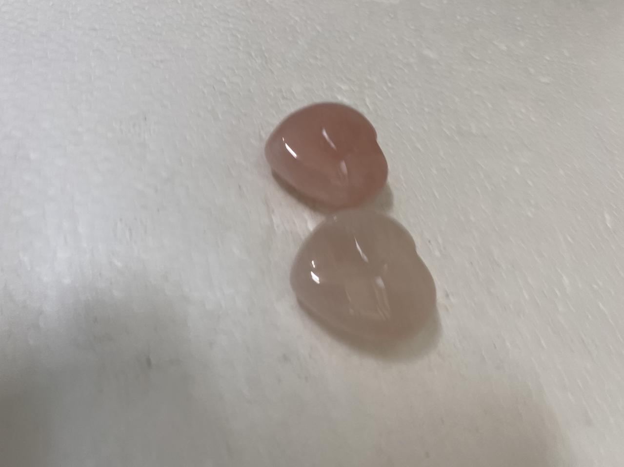 너무 예쁘고 아름다운 하트옥 2개