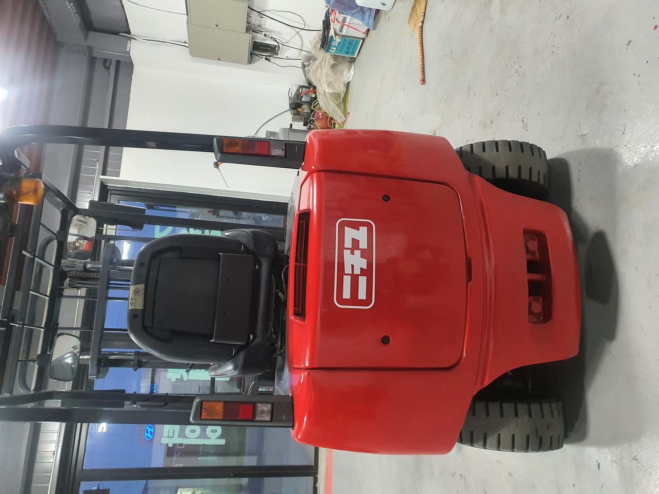 [임대/판매] 신형!! 2톤 3M 사이드시프트 좌식전동지게차