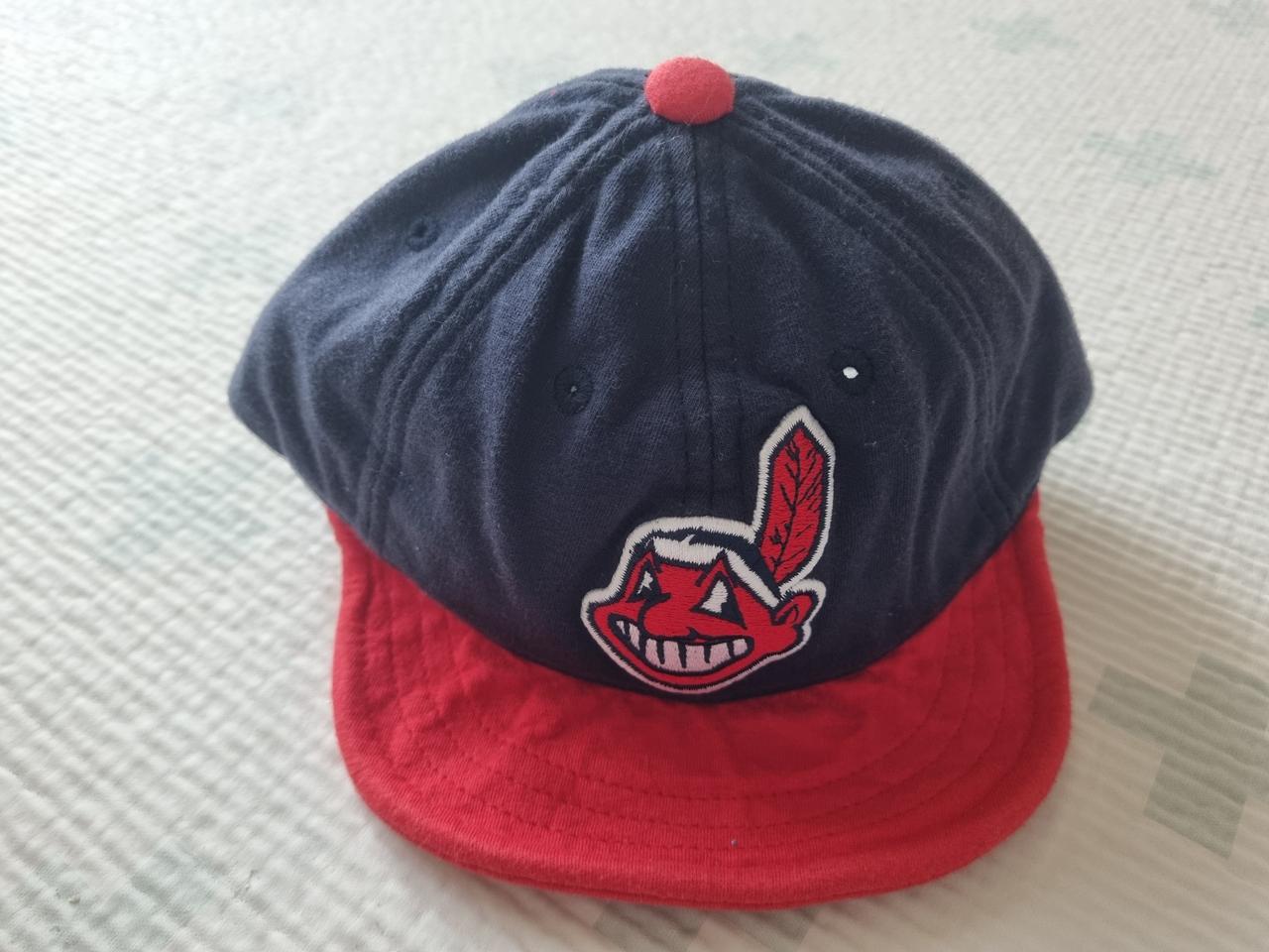 엠엘비 모자 49사이즈 2개