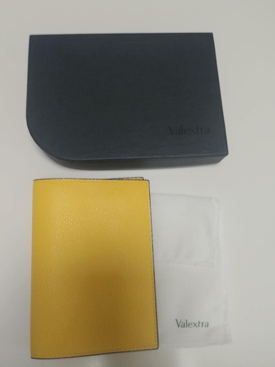 발렉스트라여권케이스