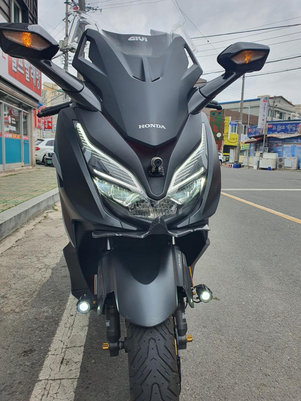 포르자350 2021년식