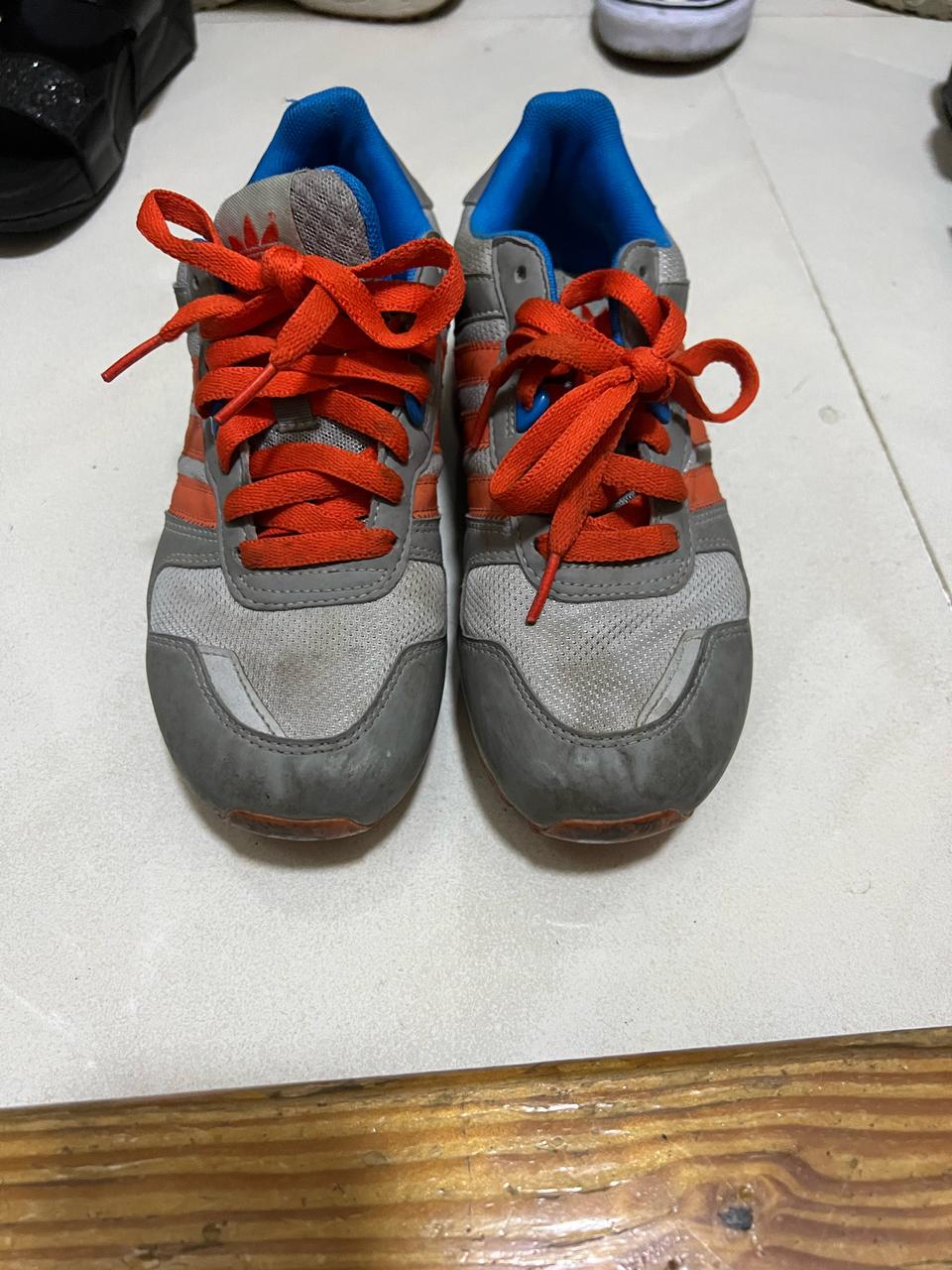 아디다스 220 사이즈 운동화