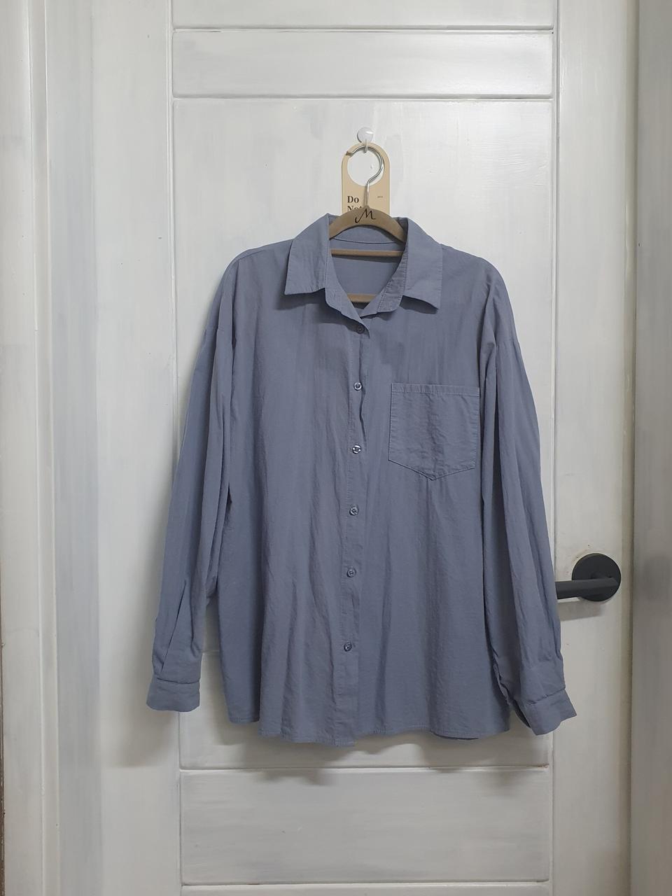 오버핏 솔리드셔츠